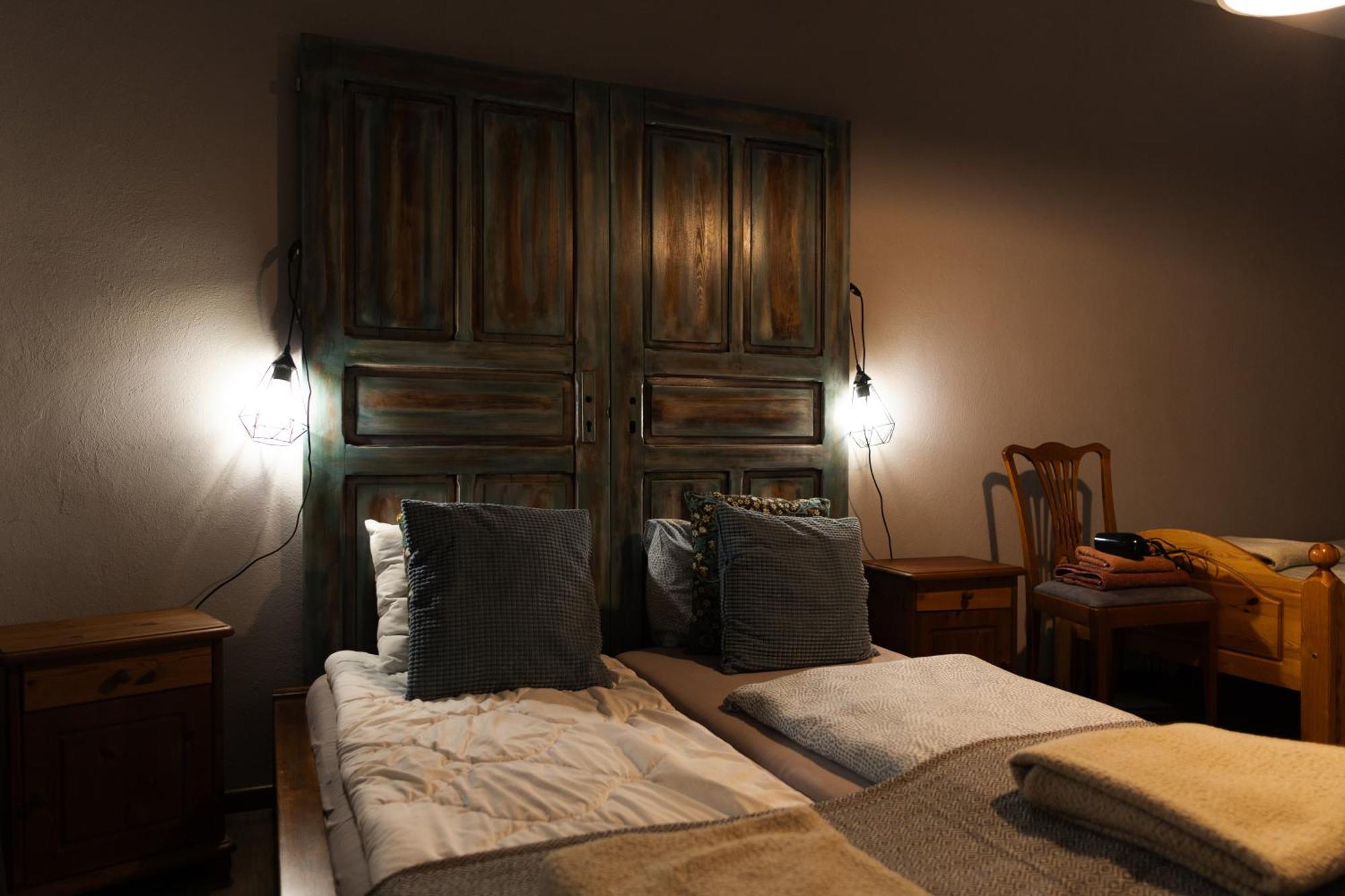Bed and Breakfast Uroczysko Olesnica à Chodzież Extérieur photo