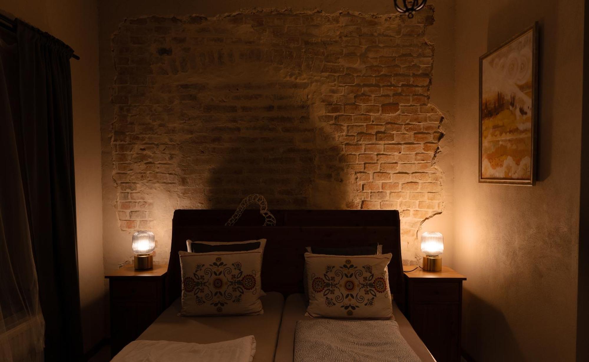 Bed and Breakfast Uroczysko Olesnica à Chodzież Extérieur photo